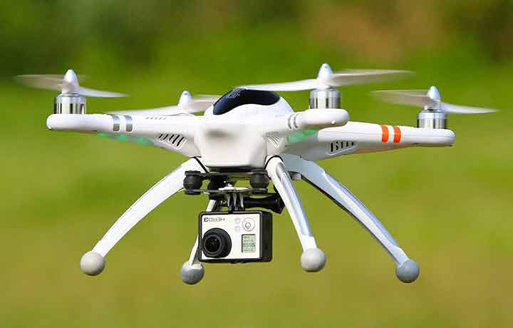 Tournage vidéo aérien par drone à Paris et en Île-de-France